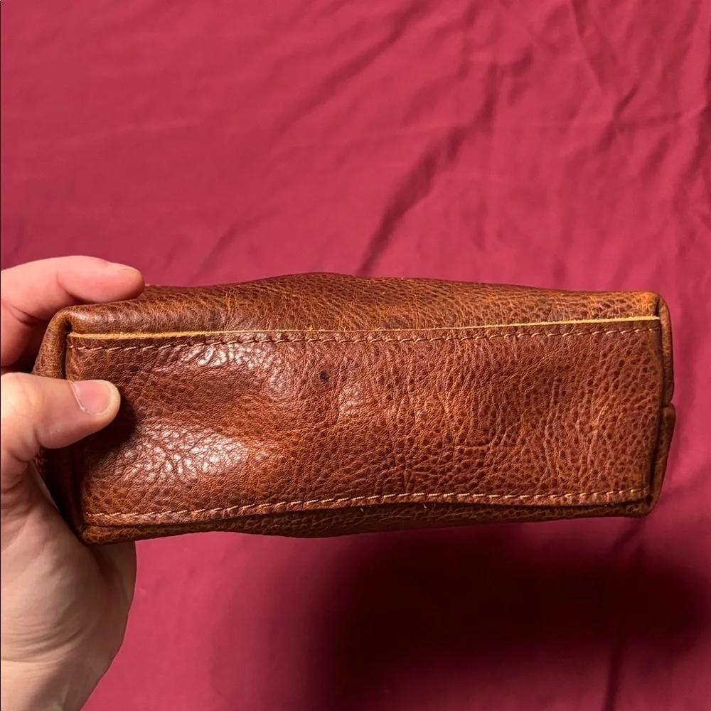 Portland Leather Goods Brown Zip Up Eclipse Makeup Bag